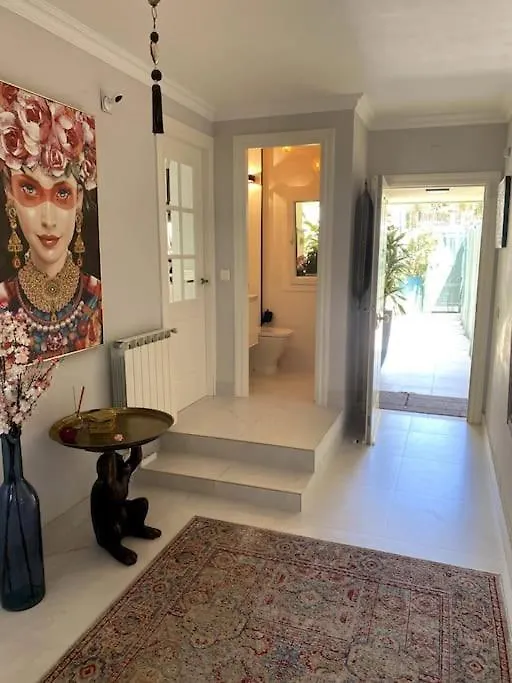 말라가 Casa Amplia Y Exclusiva 빌라 0*,